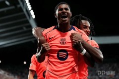 金球奖盛典：登贝莱荣耀加冕，恩里克领奖，邦马蒂争议进球成焦点