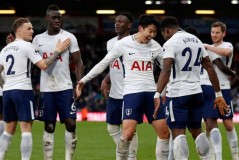 伯恩利主场迎战利物浦：升班马英超焦点战悬念迭起